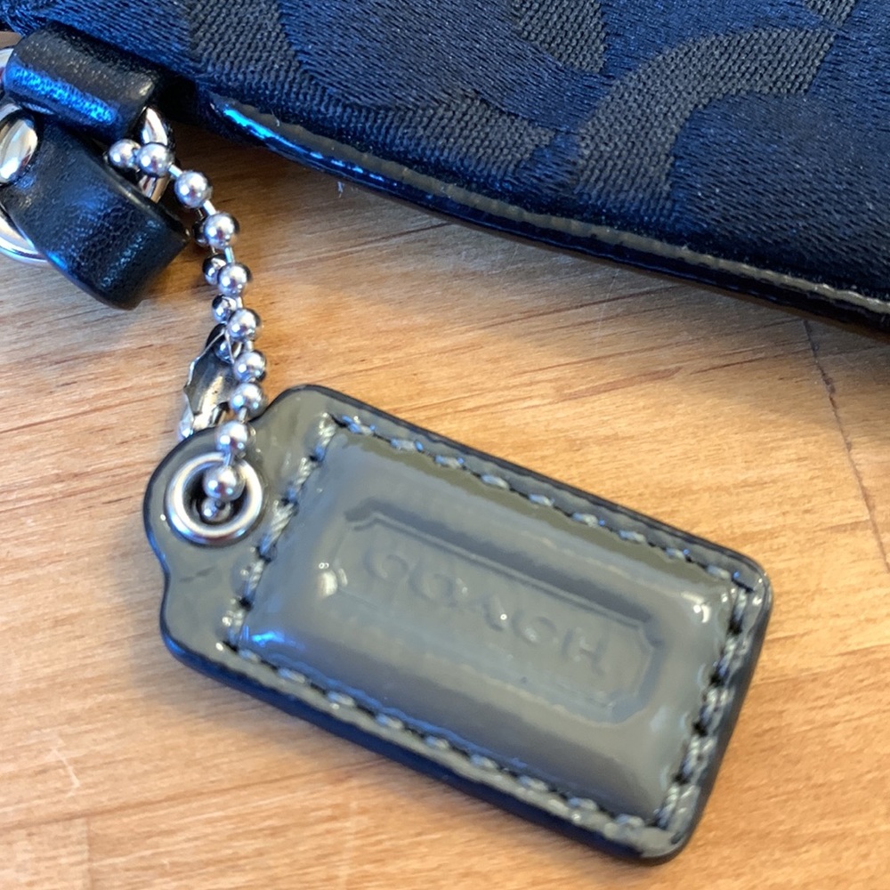COACH Black Horse & Carriage Logo Wristlet - Picture 3 of 7